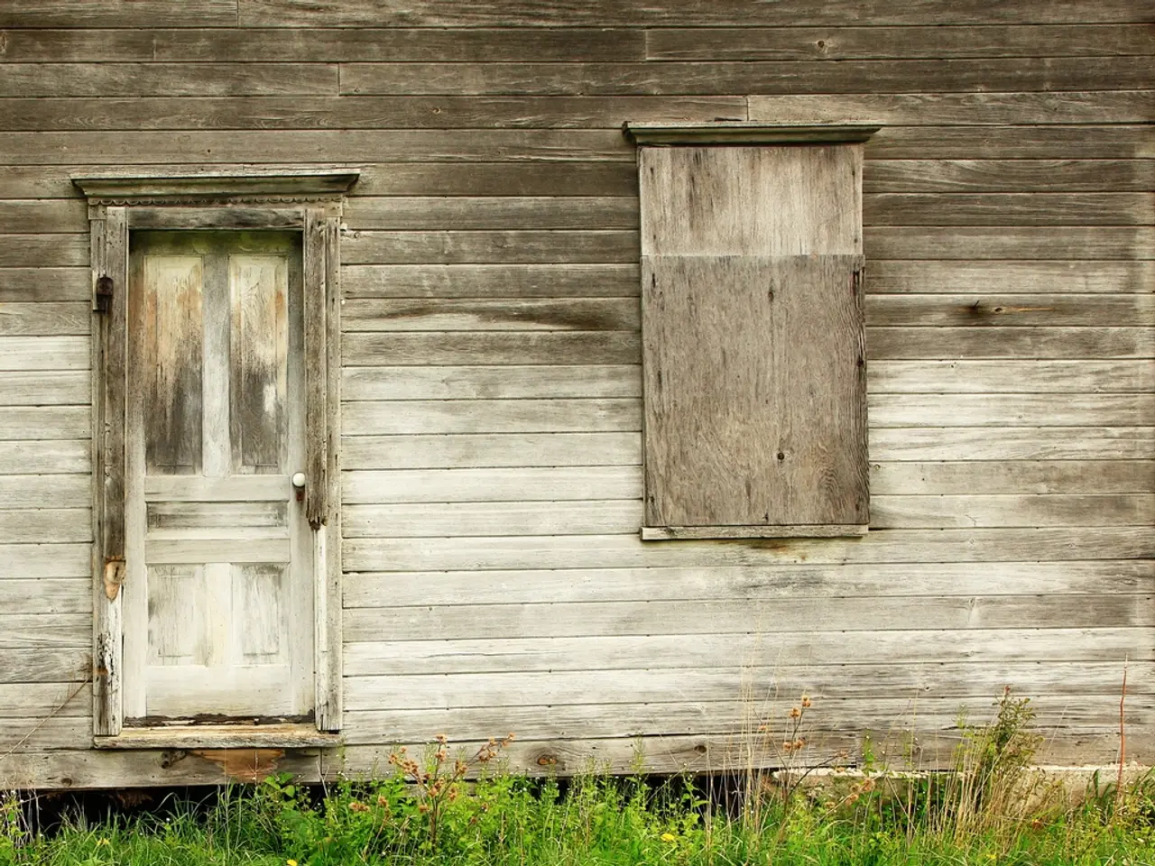 Landlords with a portfolio of properties could potentially save £8,500 by refinancing their...