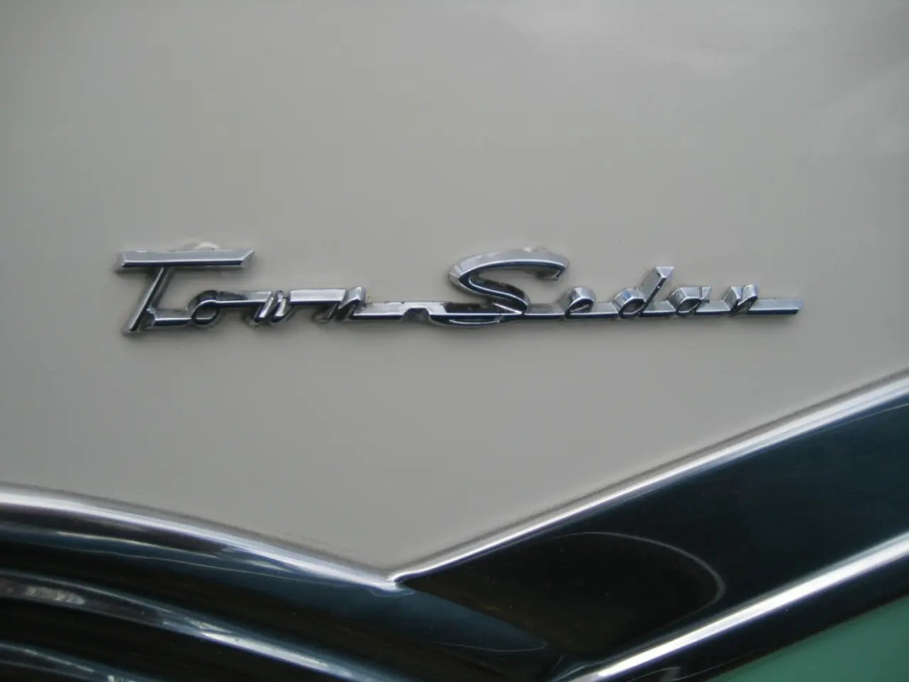 Volkswagen unveils the ID model