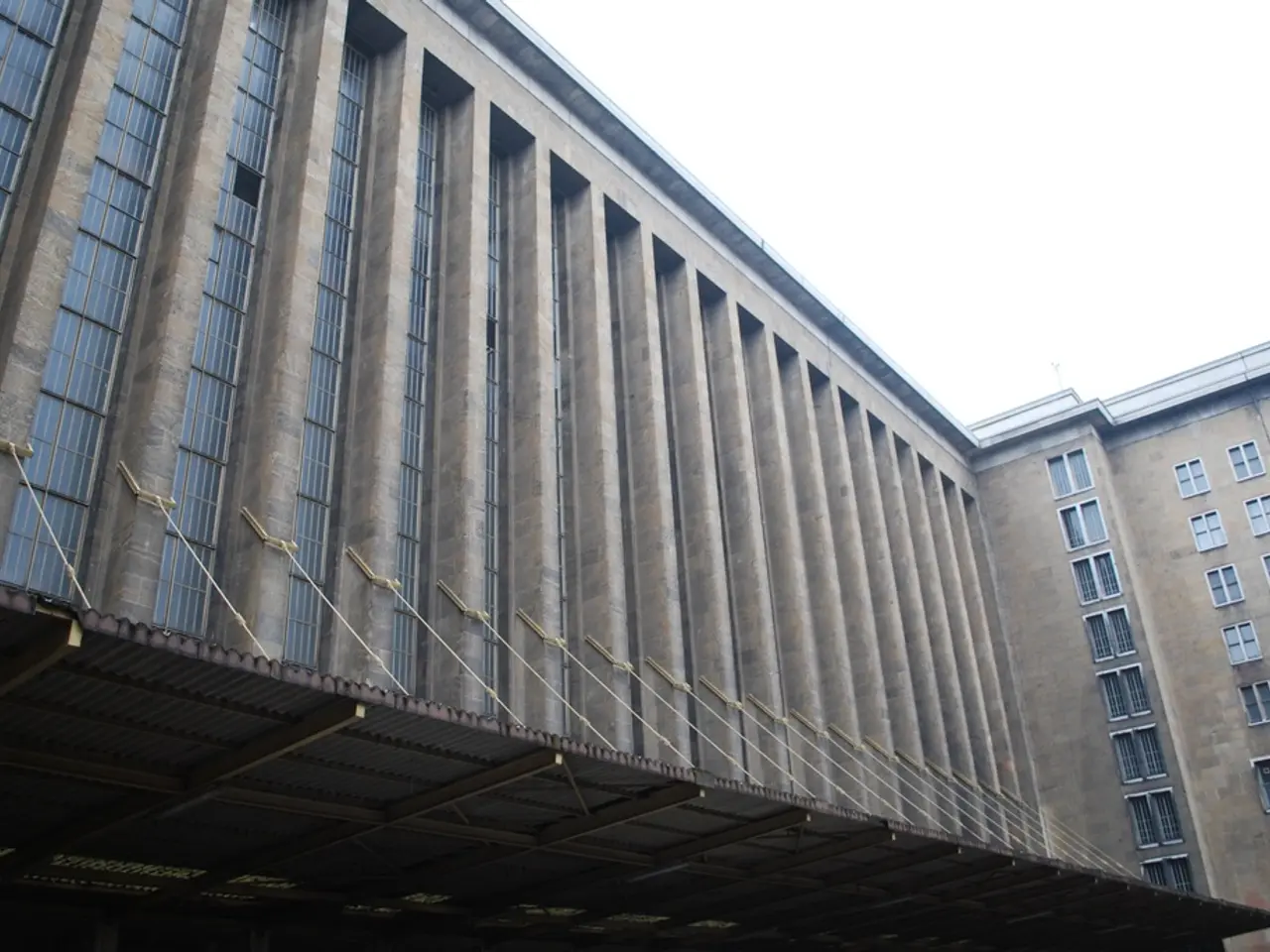 Construction plan exhibited for revamping an unsightly real estate location