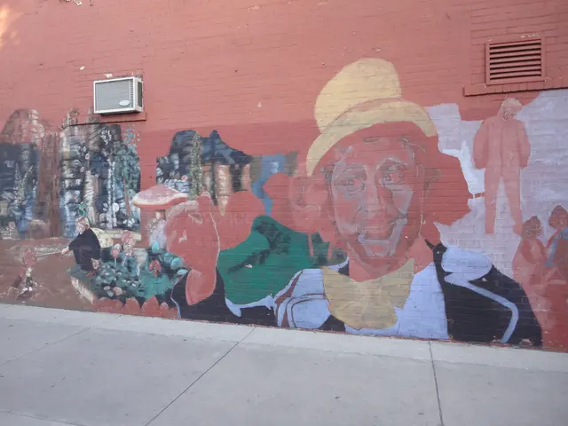 Customer claims defective fan purchased two weeks ago, seeking refund; DEAN DUNHAM responds