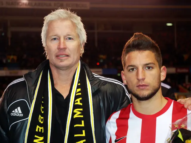 Washington Commanders' owners pondering over Trump's insistence to reinstate the 'Redskins'...