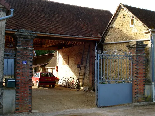 Expanded Volume for Green Brick Partners Continues amid Market Instability (Rating Lowered)