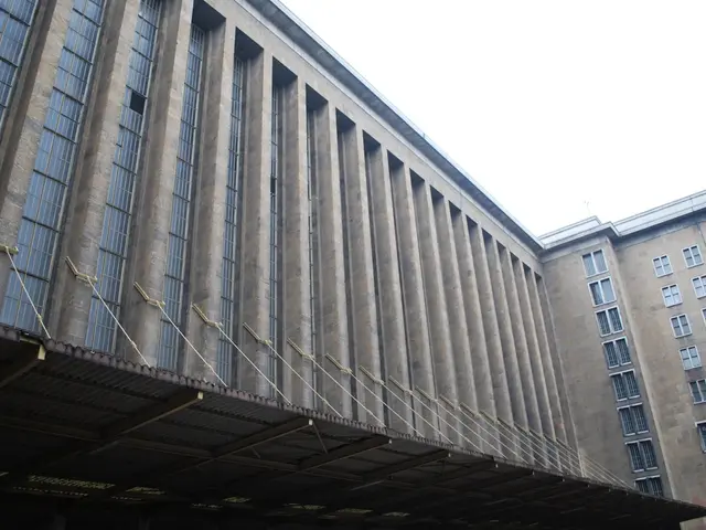 Construction plan exhibited for revamping an unsightly real estate location