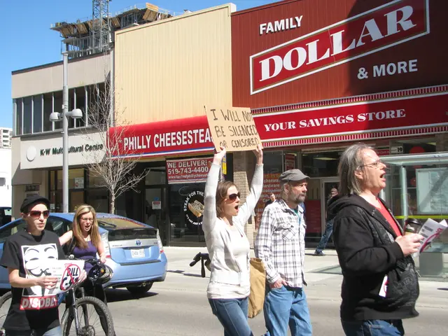 Protests in France: Multitudes rally against savings programs